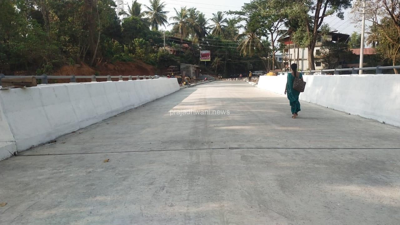 ನೆಹರು ನಗರದ ಗತಕಾಲದ ರೈಲ್ವೆ ಮೇಲ್ಸೇತುವೇ ಸಂಚಾರಕ್ಕೆ ಮುಕ್ತ.