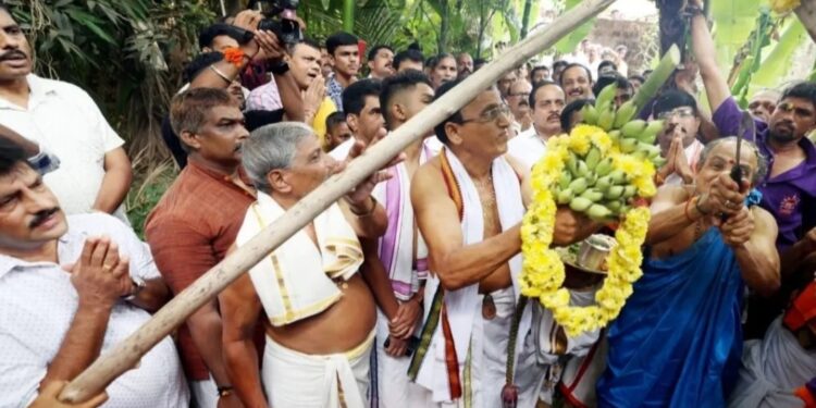 ಇತಿಹಾಸ ಪ್ರಸಿದ್ಧ ಹತ್ತೂರ ಒಡೆಯ ಪುತ್ತೂರು ಮಹಾಲಿಂಗೇಶ್ವರ ‌ದೇವರ ಜಾತ್ರೋತ್ಸವಕ್ಕೆ ಗೊನೆ ಮುಹೂರ್ತ