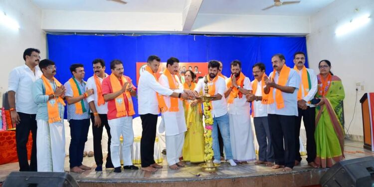 ಬಿಜೆಪಿ ಕಾರ್ಯಕರ್ತರ ಸಮಾವೇಶ – ಪುತ್ತೂರು