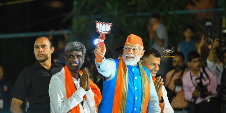 ನರೇಂದ್ರ ಮೋದಿ ರೋಡ್ ಶೋ ಮಂಗಳೂರು ಹೌಸ್ ಪುಲ್