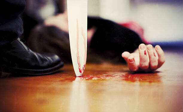 ಹಿಂದೂ ಯುವ ಸೇನೆಯ ಮುಖಂಡನಿಗೆ ಕುತ್ತಿಗೆಗೆ ಚೂರಿಯಿಂದ ಇರಿತ; ಆಸ್ಪತ್ರೆಗೆ ದಾಖಲು