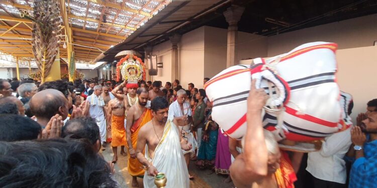 ಪುತ್ತೂರು ಜಾತ್ರೆ ಧ್ವಜಾವರೋಹಣ