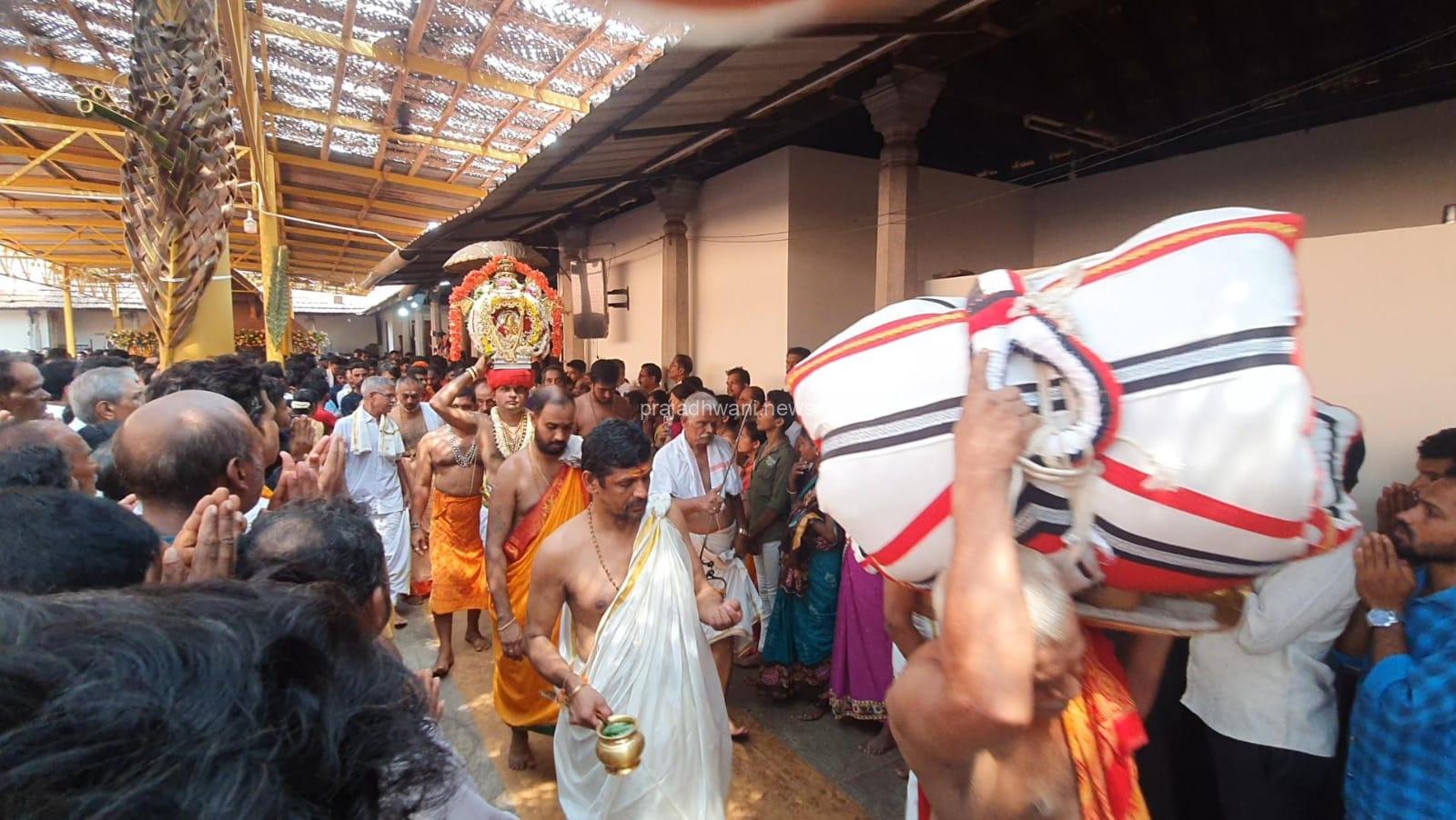 ಪುತ್ತೂರು ಜಾತ್ರೆ ಧ್ವಜಾವರೋಹಣ