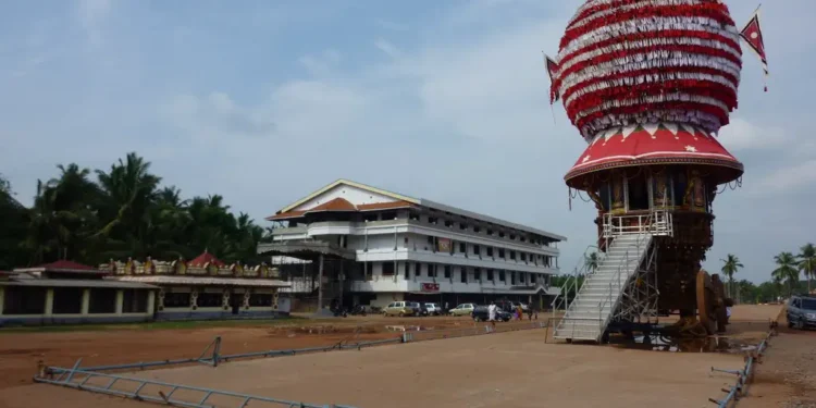 ಇತಿಹಾಸ ಪ್ರಸಿದ್ಧ ಪುತ್ತೂರು ಮಹತೋಭಾರ ಶ್ತೀ ಮಹಾಲಿಂಗೇಶ್ವರ ದೇವರ ಜಾತ್ರೆ ಮುಗಿದ ಬಳಿಕ ಬ್ರಹ್ಮರಥ ಮಂದಿರಕ್ಕೆ ಸೇರಿದ ಬ್ರಹ್ಮರಥ