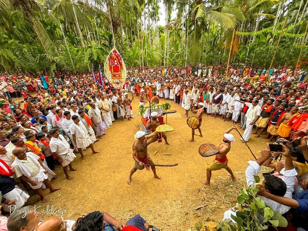 ಶಾಂತಿ-ಸೌಹಾರ್ದತೆಯ ಸಂದೇಶ ಸಾರುವ ‘ಅಡ್ಡಣ ಪೆಟ್ಟು