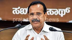 ಡಿಕೆ ಶಿವಕುಮಾರರಂತಹ ಕಲಾಕಾರ ಕರ್ನಾಟಕದಲ್ಲೇ ಯಾರೂ ಇಲ್ಲ”ಡಿವಿ”