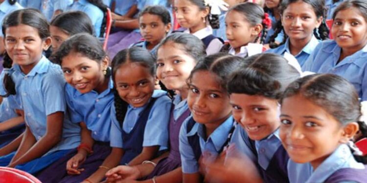 40 ದಿನಗಳ ಬೇಸಿಗೆ ರಜೆಯ ಬಳಿಕ ಮಕ್ಕಳು ಮತ್ತೆ ಶಾಲೆಗೆ ಇಂದಿನಿಂದ ಕ್ಲಾಸ್