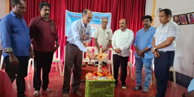 ಪುತ್ತೂರು: ಸರಕಾರಿ ಫ್ರೌಢ ಶಾಲೆ ಶಾಂತಿನಗರ  ಶಾಲಾ ಪ್ರಾರಂಭೋತ್ಸವ ಮತ್ತು ಅಭಿನಂದನ ಕಾರ್ಯಕ್ರಮ.