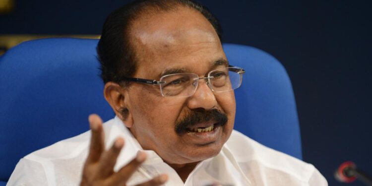 ಅನುಕೂಲಕ್ಕೆ ಸುದೀರ್ಘ ಅವಧಿ ಚುನಾವಣೆ: ಮಾಜಿ ಸಿಎಂ”ವೀರಪ್ಪ ಮೊಯ್ಲಿ” ಆರೋಪ