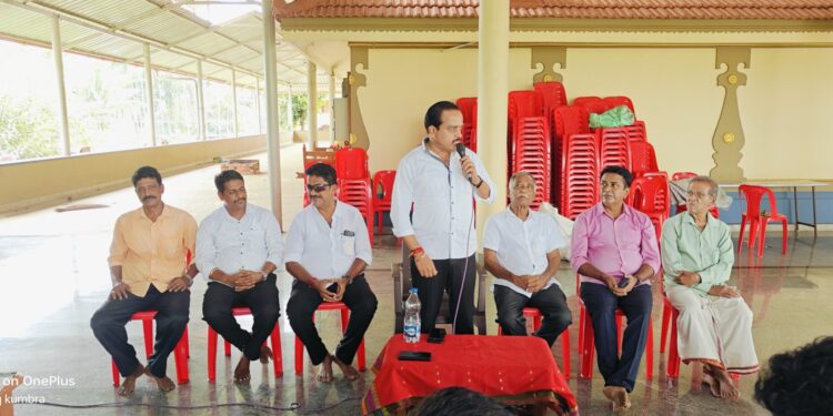 ಮುಗುರುತೆಲಿಕೆ ರಾಜೇಂದ್ರ ಆರಿಗರಿಗೆ ನುಡಿನಮನ ರಾಜೇಂದ್ರ; ಅರಿಗರು ಕೋಡಿಂಬಾಡಿ ಗ್ರಾಮದ ಮಾಣಿಕ್ಯ  ಅಶೋಕ್ ರೈ