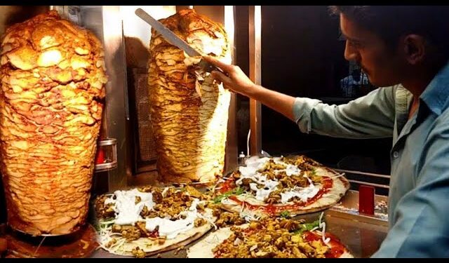 ರಸ್ತೆಬದಿಯ ಆಹಾರ ಮಳಿಗೆಯಲ್ಲಿ ಚಿಕನ್ ಎಷ್ಟು ಸೇಫ್‌? ಬೇಸಿಗೆಯಲ್ಲಿ ಚಿಕನ್ ಶವರ್ಮಾ ತಿಂದ 19 ವರ್ಷದ ತರುಣ ಸಾವು, ಐವರು ಅಸ್ವಸ್ಥ