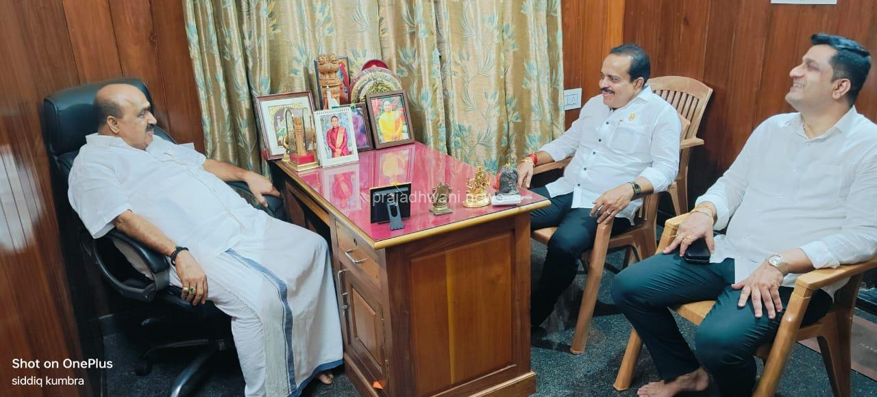 ಬೈಂದೂರು ಕ್ಷೇತ್ರದ ಮಾಜಿ ಶಾಸಕರಾದ ಸುಕುಮಾರ್ ಶೆಟ್ಟಿ ಅವರನ್ನು ಭೇಟಿಯಾದ ಪುತ್ತೂರು ಶಾಸಕರಾದ ಅಶೋಕ್ ರೈ