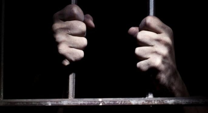 ಮಾಜಿ ಸಚಿವ ಹೆಚ್‌ ಡಿ ರೇವಣ್ಣ  ಎಸ್‌ಐಟಿ ಅಧಿಕಾರಿಗಳ  ವಶಕ್ಕೆ!?