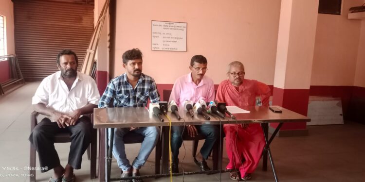 ಉಜಿರೆ ಗ್ರಾಮದ ಮಾಚಾರು ಎಂಬಲ್ಲಿ ಜೂನ್ 2 ರಂದು ಮರಾಠಿ ನಾಯ್ಕ ಸಮುದಾಯದ ಅಶ್ವಥ್ ಎಂಬ ಯುವಕನ ಮೇಲೆ ನಡೆದ ಮಾರಣಾಂತಿಕ ಹಲ್ಲೆ ನಡೆಸಿದ ಘಟನೆ ಖಂಡನೀಯ. ನಮ್ಮ ಸಮುದಾಯದ ಮೇಲೆ ಈ ರೀತಿಯ ಘಟನೆಗಳು ಮುಂದುವರಿದರೆ ಬೀದಿಗಿಳಿಯುವುದು ಅನಿವಾರ್ಯ.