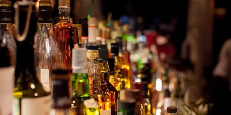 ಮದ್ಯ ಪ್ರಿಯರಿಗೆ ಗುಡ್ ನ್ಯೂಸ್: ಜುಲೈ 1ರಿಂದ ರಾಜ್ಯದಲ್ಲಿ ಪ್ರೀಮಿಯಂ ಬ್ರ್ಯಾಂಡ್ ಮದ್ಯ ಬೆಲೆ ಇಳಿಕೆ