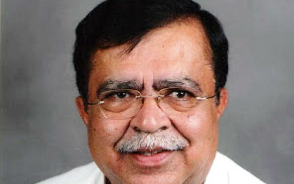 ಕಾಂಗ್ರೆಸ್‍ನಲ್ಲಿ ಸಿಎಂ ಹಾಗೂ ಡಿಸಿಎಂ ಫೈಟ್- ಡಿ.ಕೆ ಶಿ ನೊಟೀಸ್ ಕೊಡಲಿ ಆ ಮೇಲೆ ನಾನು ಮಾತಾಡ್ತೇನೆ: ಸಚಿವ ರಾಜಣ್ಣ