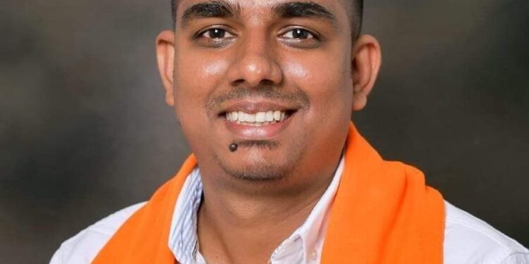 ಮಂಗಳೂರು : ಪದ್ಮರಾಜ್ ಪೂಜಾರಿ ಸ್ವಬೂತಿನಲ್ಲಿ ಹಿನ್ನಡೆಯ ರುಚಿ ತೋರಿಸಿದ ಯುವ ಮುಖಂಡ ಪ್ರಕಾಶ್ ಪೂಜಾರಿ ಗರೋಡಿ*