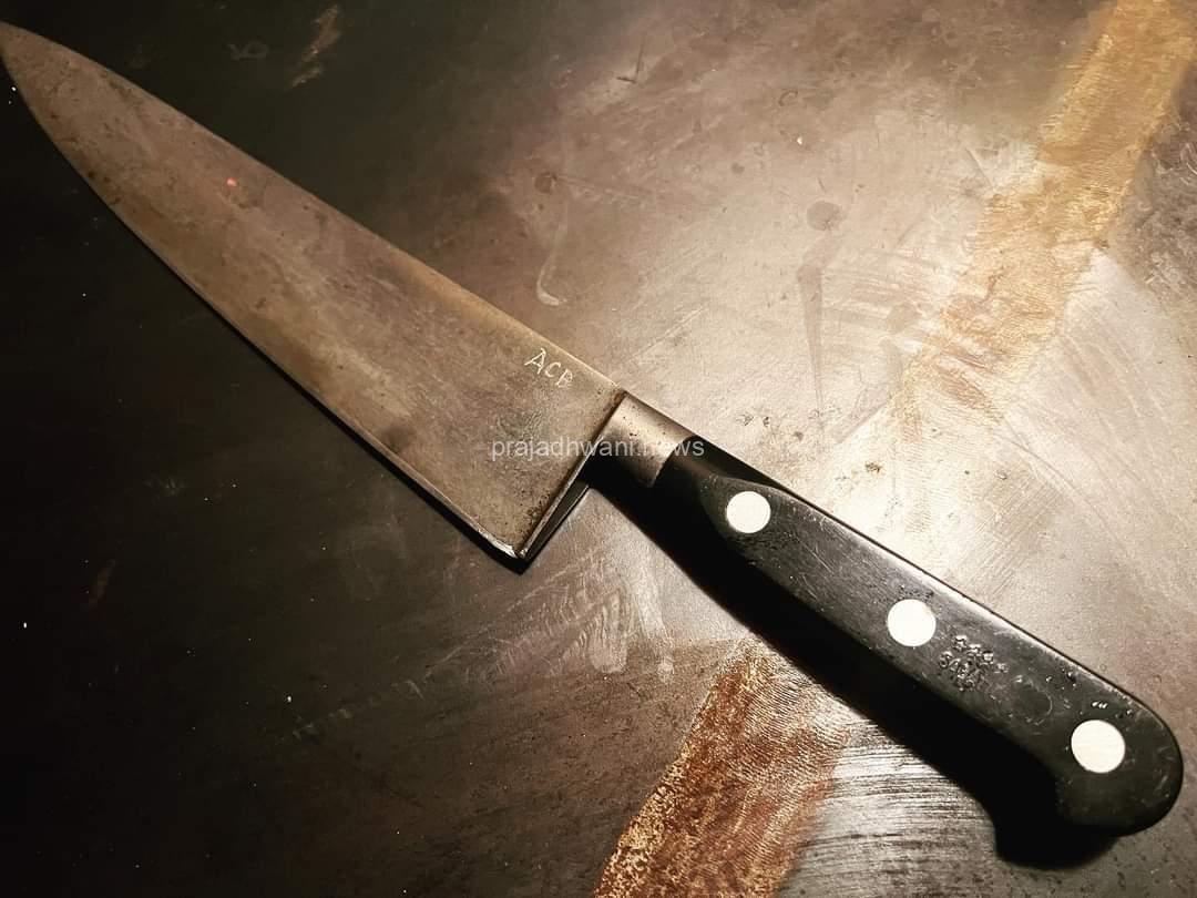 ಪುತ್ತೂರು:ಕೋರ್ಟ್ ರಸ್ತೆ ಅಂಗಡಿ ಬಳಿ ಚೂರಿ ಇರಿತ ಇಬ್ಬರು ಆಸ್ಪತ್ರೆಗೆ ದಾಖಲು