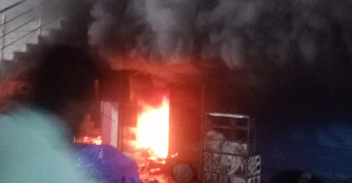 ಉಪ್ಪಿನಂಗಡಿ: ಪೃಥ್ವಿ ಕಾಂಪ್ಲೆಕ್ಸ್ ನಲ್ಲಿರುವ ಅಯ್ಯಂಗಾರ್ ಬೇಕರಿಯಲ್ಲಿ ಅವಘಡ