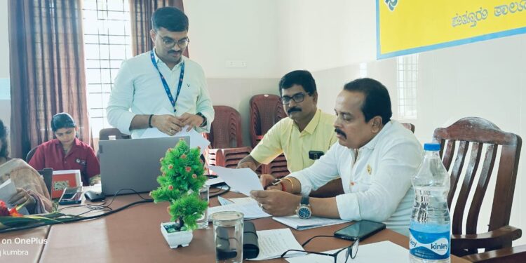 ಉಪ್ಪಿನಂಗಡಿ: ಸಮುದಾಯ ಆರೋಗ್ಯ ಕೇಂದ್ರ ಜನಸ್ನೇಹಿಯಾಗಿ ಕಾರ್ಯನಿರ್ವಹಿಸಬೆಕು: ಶಾಸಕ ಅಶೋಕ್ ರೈ ಸೂಚನೆ