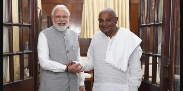 ವಿಧಾನಸಭೆ ಚುನಾವಣೆಯಲ್ಲಿ  ಬಿಜೆಪಿ-ಜೆಡಿಎಸ್ ಜತೆಯಾಗಿ ಸ್ಪರ್ಧಿಸಿದರೆ 142 ಸ್ಥಾನ!