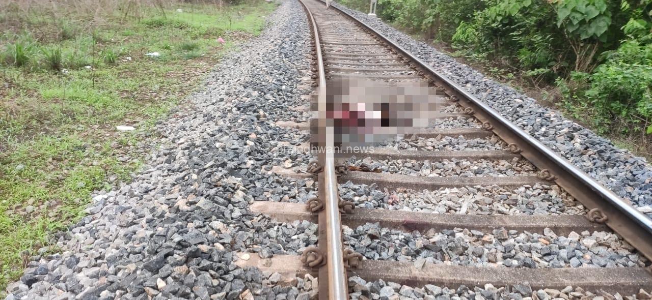 ಪುತ್ತೂರು : ಪುತ್ತೂರಿನ ಮುರದಲ್ಲಿ ರೈಲು ಡಿಕ್ಕಿ ಹೊಡೆದು ವ್ಯಕ್ತಿ ಮೃತ್ಯು.