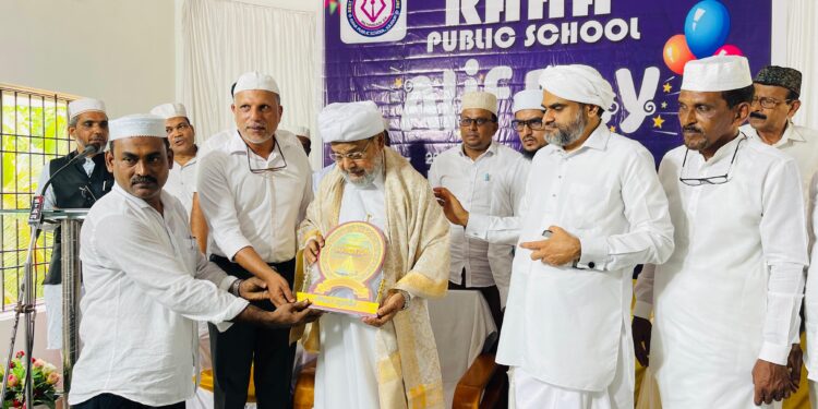 ವಿದ್ಯೆಯಲ್ಲಿ ಸಮುದಾಯದ ಪ್ರಗತಿ ಆಶಾದಾಯಕ: ಕುಂಬೋಳ್ ತಂಙಳ್