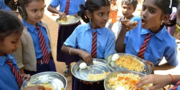 ಪುತ್ತೂರು: ಜೂನ್ ನಿಂದ ಬಿಸಿಯೂಟದೊಂದಿಗೆ ಒಂದರಿಂದ ಹತ್ತನೇ ತರಗತಿವರೆಗೆ ಬೇಯಿಸಿದ ಮೊಟ್ಟೆ ವಿತರಿಸುವಂತೆ ಆದೇಶ