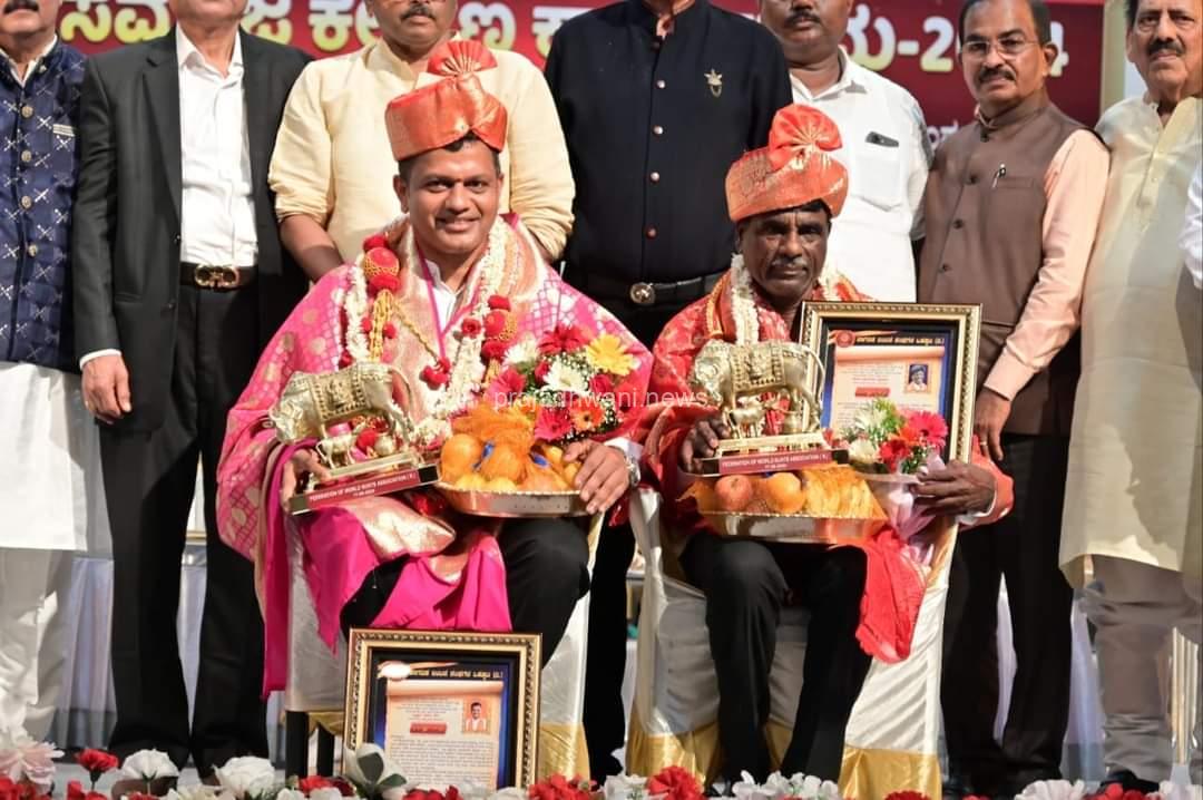 ಮಂಗಳೂರು: ಮಧ್ಯಮ ವರ್ಗದ ನಾನು ಸಂಸದನಾಗುವಂತ ಬದಲಾವಣೆ ಮೋದಿಯಿಂದ ಸಾಧ್ಯವಾಗಿದೆ:- ಸಂಸದ ಕ್ಯಾಪ್ಟನ್ ಬ್ರಿಜೇಶ್ ಚೌಟ ಒಂದು ಕಾಲದಲ್ಲಿ ಭೂಮಿ ಕಳೆದುಕೊಂಡರು ಸ್ವಂತ ಸ್ವಾಭಿಮಾನದಿಂದ ಬದುಕಿದ ಸಮಾಜವಿದ್ದರೆ ಅದು ಬಂಟ ಸಮಾಜ:- ಸಂಸದ ಕೋಟಾ ಶ್ರೀನಿವಾಸ್ ಪೂಜಾರಿ