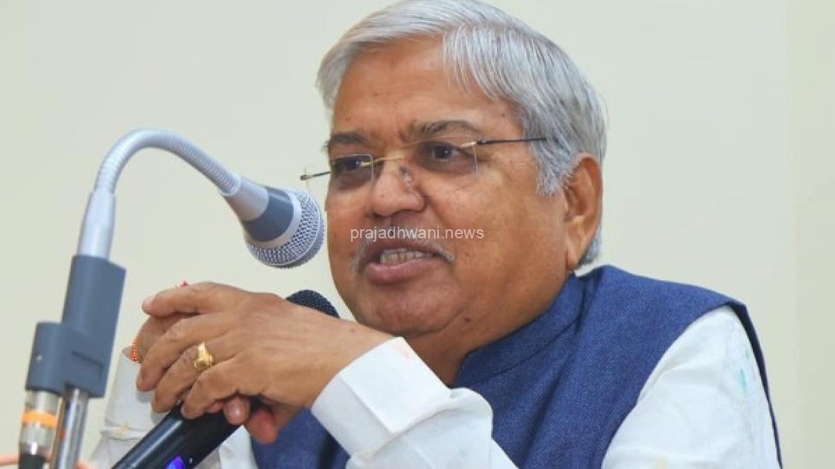 ಕಾಂಗ್ರೆಸ್ 40 ಶಾಸಕರಿಂದ ರಾಜೀನಾಮೆಗೆ ಚಿಂತನೆ? ಹೊಸ ಬಾಂಬ್ ಸಿಡಿಸಿದ ನೂತನ ಸಂಸದ; ಗೋವಿಂದ ಕಾರಜೋಳ