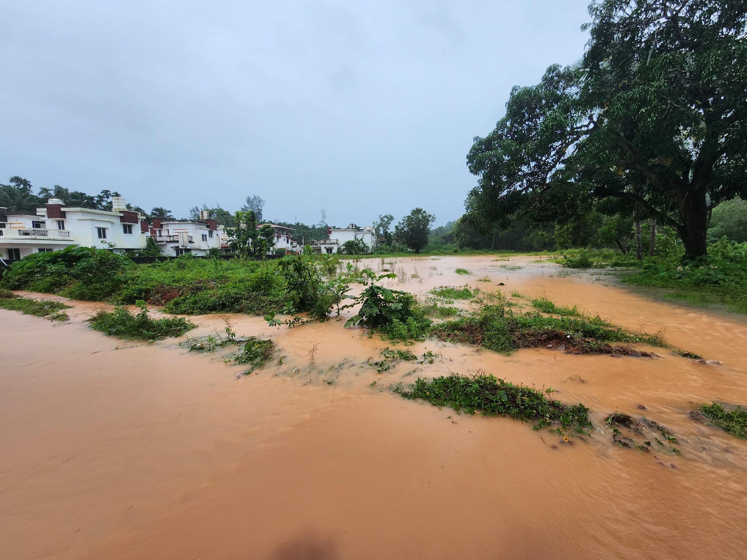 ಪುತ್ತೂರು: ಬನ್ನೂರು ಸನ್ನಿಧಿ ಲೇ ಔಟ್ ಮಳೆ ನೀರಿನಿಂದ ಜಲಾವೃತ