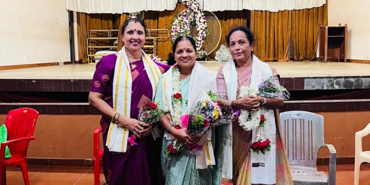 ಪುತ್ತೂರು: ಮಹಿಳಾ ಬಂಟರ ಸಂಘದ ಪದಾಧಿಕಾರಿಗಳ ಆಯ್ಕೆ :ಅಧ್ಯಕ್ಷರಾಗಿ ಗೀತಾ ಮೋಹನ್ ರೈ ಕಾರ್ಯದರ್ಶಿಯಾಗಿ ಕುಸುಮ ಪಿ.ಶೆಟ್ಟಿ. ಖಜಾಂಜಿಯಾಗಿ ಅರುಣ ಡಿ. ರೈ