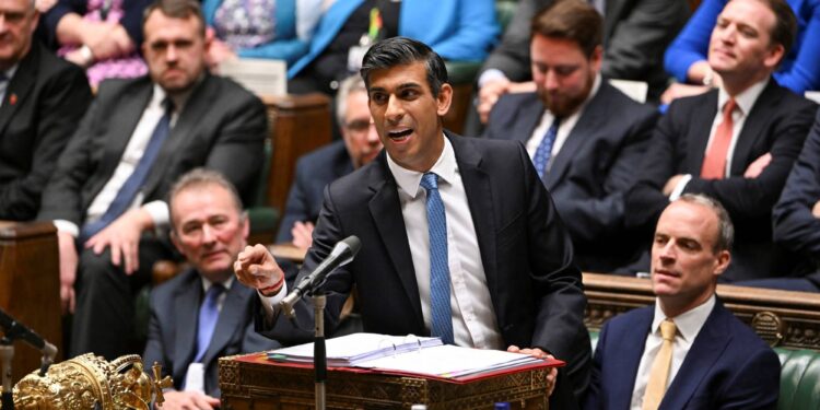 ಬ್ರಿಟನ್‌ನಲ್ಲಿ ಸಾರ್ವತ್ರಿಕ ಚುನಾವಣೆ ಕನ್ಸರ್ವೇಟಿವ್‌ ಪಕ್ಷ  ಹೀನಾಯ ಸೋಲು ; ರಿಶಿ ಸುನಕ್‌ ಫಸ್ಟ್‌ ರಿಯಾಕ್ಷನ್‌