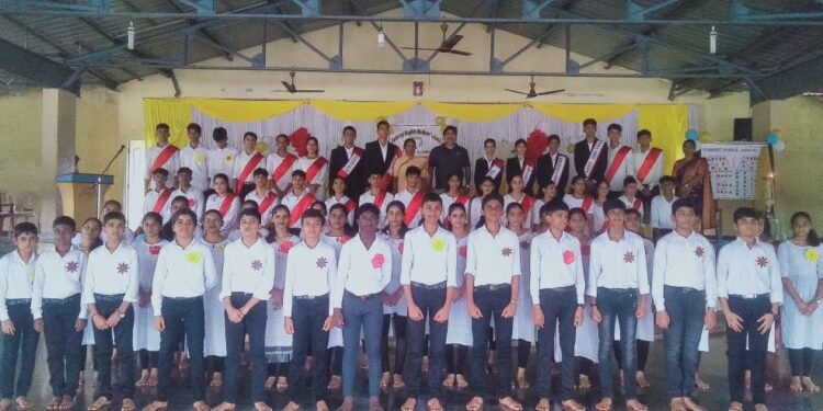 ಪುತ್ತೂರು: ಬೆಥನಿ ಆಂಗ್ಲ ಮಾಧ್ಯಮ ಶಾಲೆಯಲ್ಲಿ ಶಾಲಾ ಮಂತ್ರಿ ಮಂಡಲದ ಪ್ರಮಾಣ ವಚನ ಕಾರ್ಯಕ್ರಮ