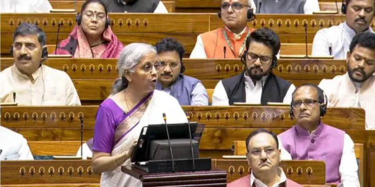 2024-25ನೇ ಕೇಂದ್ರ ಬಜೆಟ್; ಹೊಸದಾಗಿ ಉದ್ಯೋಗಕ್ಕೆ ಸೇರುವ ಯುವಕರಿಗೆ ಸರ್ಕಾರವೇ ನೀಡಲಿದೆ ಮೊದಲ 1 ತಿಂಗಳ ಪಿಎಫ್, ಹಣಕಾಸು ಸಚಿವೆ ನಿರ್ಮಲಾ ಸೀತಾರಾಮನ್