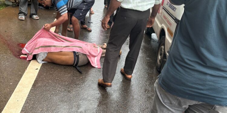 ವಗ್ಗ ಲಾರಿ ಸ್ಕೂಟರ್ ಢಿಕ್ಕಿ; ಸ್ಕೂಟರ್ ಸವಾರ ಸಾವು