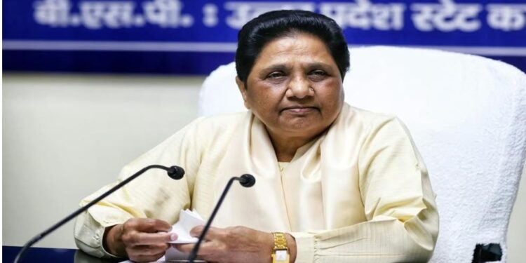 ಕಾನ್ಶಿರಾಮ್‌ಗೆ ಭಾರತ ರತ್ನ ನೀಡಬೇಕಾಗಿ  ಮಾಯಾವತಿ ಪಟ್ಟು : ಬಿಜೆಪಿಯು ದಲಿತರನ್ನು  ರಾಜಕೀಯ  ಲಾಭಕ್ಕಾಗಿ ಬಳಸಿಕೊಳ್ಳೋದನ್ನು ನಿಲ್ಲಿಸಿ.