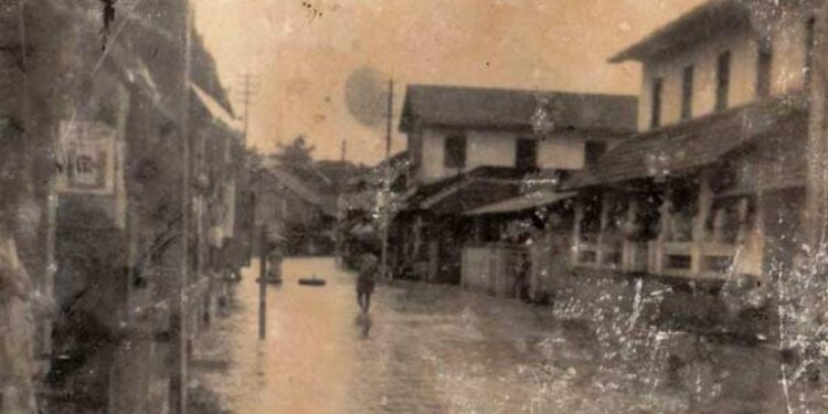 ಇಡೀ ಕರಾವಳಿಯನ್ನು ಬೆಚ್ಚಿ ಬೀಳಿಸಿದ್ದ ಮಹಾ ಪ್ರವಾಹಕ್ಕೆ 50 ವರ್ಷ,ಅವತ್ತು ಇಡೀ ಉಪ್ಪಿನಂಗಡಿ ಜಲಮಯವಾಗಿತ್ತು.