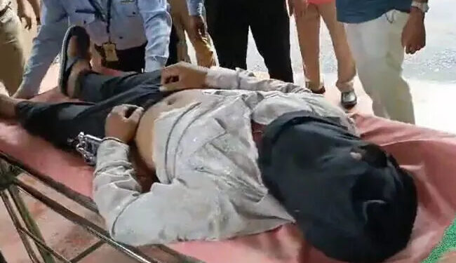 ಮಂಗಳೂರು: ಚಡ್ಡಿ ಗ್ಯಾಂಗ್ ಬಂಧನ. ಸ್ಥಳ ಮಹಜರು ವೇಳೆ ಪರಾರಿಯಾಗಲು ಯತ್ನ. ಪೋಲಿಸರಿಂದ ಶೂಟ್ ಔಟ್