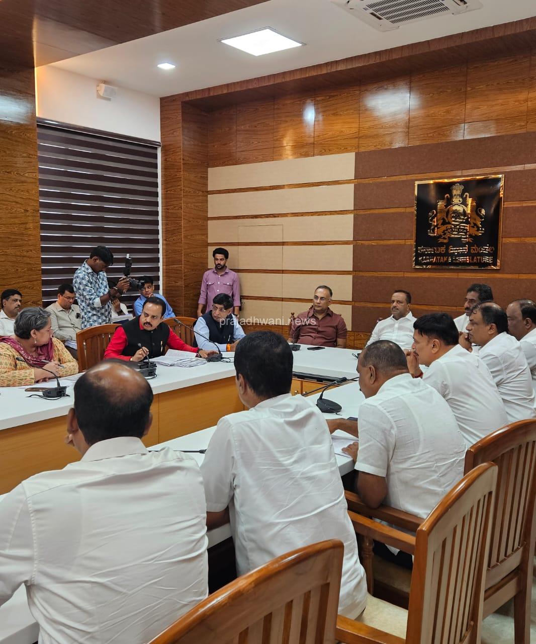 ಪುತ್ತೂರು: ಪುತ್ತೂರಿಗೆ ಗಿಪ್ಟ್ ನೀಡಿದ  ಶಾಸಕ ಅಶೋಕ್ ಕುಮಾರ್ ರೈ. ಪೂಡಾದಲ್ಲೇ ಸಿಗಲಿದೆ 9/11. ಈ ಬಗ್ಗೆ  ಅಧಿವೇಶನದಲ್ಲಿ ಧ್ವನಿ ಎತ್ತಿ ಗಮನ ಸೆಳೆದಿದ್ದ ಅಶೋಕ್ ರೈ.