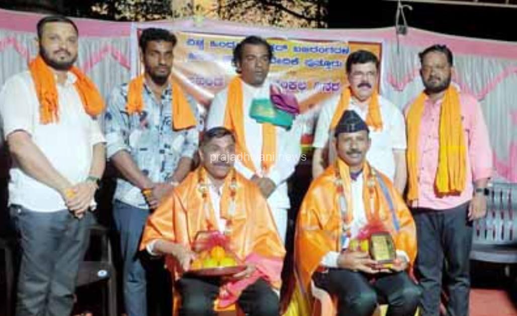 ಪುತ್ತೂರಿನಲ್ಲಿ ಬೃಹತ್ ಪಂಜಿನ ಮೆರವಣಿಗೆ, ಭಾರತ ಮಾತಾ ಪೂಜನಾ ಕಾರ್ಯಕ್ರಮ; ಭಾರತ ಇದ್ದರೆ ಜಗತ್ತು, ಭಾರತ ಇಲ್ಲದಿದ್ದರೆ ಜಗತ್ತು ಉಳಿಯುವುದಿಲ್ಲ: ಡಾ| ರವೀಶ್ ಪಡುಮಲೆ