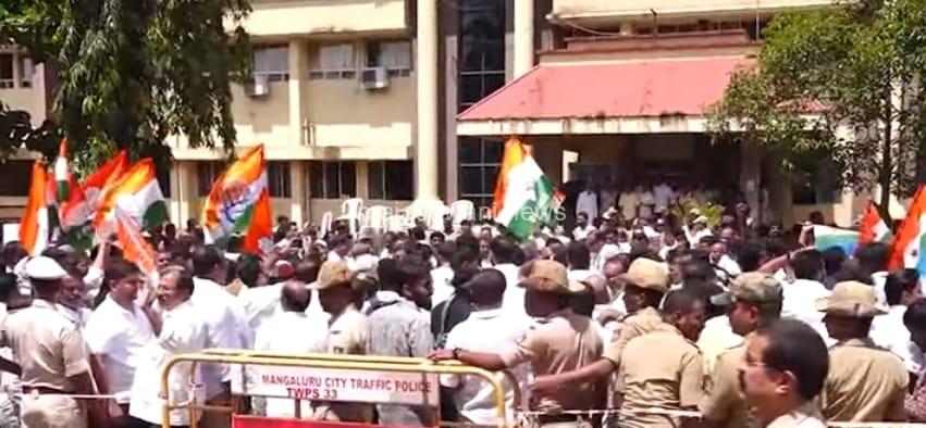 ಸಿದ್ದರಾಮಯ್ಯ ವಿರುದ್ದ ಪ್ರಾಸಿಕ್ಯೂಷನ್ ಗೆ ಅನುಮತಿ ನೀಡಿರುವುದನ್ನು ಖಂಡಿಸಿ ಕಾಂಗ್ರೆಸ್ ಪ್ರತಿಭಟನೆ ವೇಳೆ ಪೊಲೀಸರ ಎದುರೇ ಬಸ್ ಗೆ ಕಲ್ಲು ತೂರಾಟ : ಮೂವರು ಅರೆಸ್ಟ್ ; ಹಲವರ ವಿರುದ್ಧ ಪ್ರಕರಣ ದಾಖಲು!