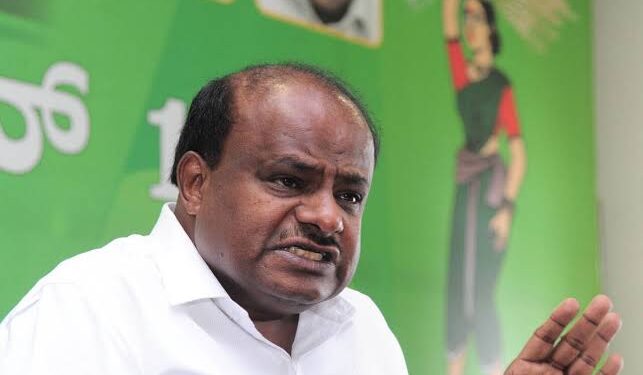 ಬೆಂಗಳೂರು: ನನ್ನನ್ನು ಜೈಲಿಗೆ ಕಳುಹಿಸಲು ಮುಖ್ಯಮಂತ್ರಿ ಸಿದ್ದರಾಮಯ್ಯ ಕುತಂತ್ರ ಹೆಣೆದಿದ್ದಾರೆ: ಎಚ್ ಡಿ ಕುಮಾರಸ್ವಾಮಿ ಆರೋಪ