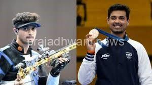 ಪ್ಯಾರಿಸ್ ಒಲಿಂಪಿಕ್ಸ್ 2024: ಕಂಚು ಗೆದ್ದ ಸ್ವಪ್ನಿಲ್ ಕುಸಾಲೆಗೆ ಏಕನಾಥ ಶಿಂಧೆ ಸರ್ಕಾರ 1 ಕೋಟಿ ಬಹುಮಾನ ಪ್ರಕಟಿಸಿದ್ದಾರೆ