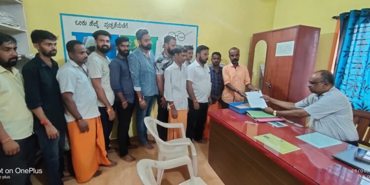 ಉರಿಮಜಲು: ರಾಯಲ್ ಪ್ಲೇ ಕ್ಲಬ್” / ಸ್ಟೇಡಿಯಂ ವಿರುದ್ದ ಗ್ರಾಮಸ್ಥರಿಂದ ಪಂಚಾಯತ್ಗೆ ದೂರು; ಉಗ್ರ ಹೋರಾಟದ ಎಚ್ಚರಿಕೆ