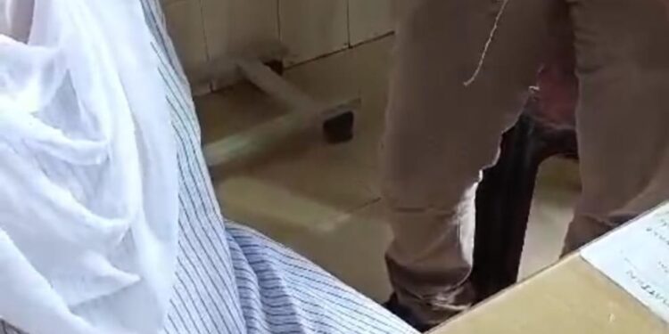 ಪುತ್ತೂರು ಸರಕಾರಿ ಜೂನಿಯರ್ ಕಾಲೇಜ್ ವಿದ್ಯಾರ್ಥಿನಿಗೆ ಚೂರಿ ಇರಿತ ಆಸ್ಪತ್ರೆಗೆ ದಾಖಲು