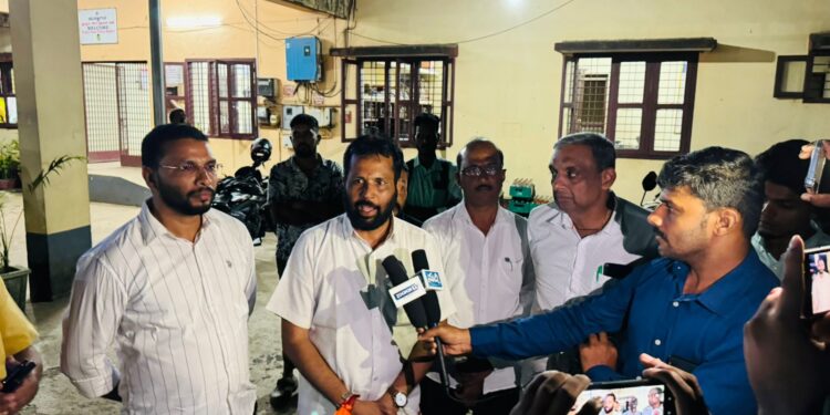 ಪುತ್ತೂರು: ಮುಸ್ಲಿಂ ವಿದ್ಯಾರ್ಥಿನಿಗೆ ಚೂರಿ ಇರಿತ ಸುಳ್ಳು ಕಥೆ.  ಬಂಧಿಸಿದ ವಿದ್ಯಾರ್ಥಿಯ ಬಿಡುಗಡೆ