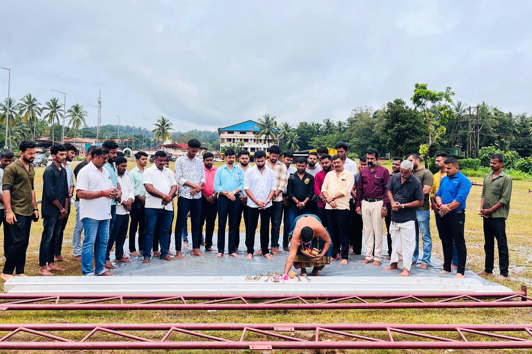 ಪುತ್ತೂರುದ ಪಿಲಿಗೊಬ್ಬು- ಫುಡ್ ಫೆಸ್ಟ್-2024 ಕಾರ್ಯಕ್ರಮಕ್ಕೆ ಚಪ್ಪರ ಮುಹೂರ್ತ