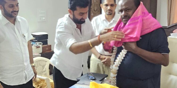 ಪುತ್ತೂರುದ ಪಿಲಿಗೊಬ್ಬು- ಫುಡ್ ಫೆಸ್ಟ್-2024 ಸೀಸನ್-2 ಕಾರ್ಯಕ್ರಮಕ್ಕೆ ಕೇಂದ್ರ ಸಚಿವ ಎಚ್.ಡಿ ಕುಮಾರಸ್ವಾಮಿಯವರಿಗೆ ಆಹ್ವಾನ