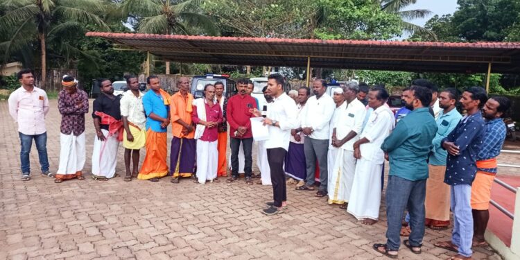 ಬೆಳ್ತಂಗಡಿ: ದೈವ ನರ್ತಕ ಸಮುದಾಯದವನ್ನು ಅಶ್ಲೀಲವಾಗಿ ನಿಂದಿಸಿದವರ ವಿರುದ್ಧ ಅಟ್ರಾಸಿಟಿ ಕೇಸ್ ದಾಖಲಿಸುವಂತೆ ಪೊಲೀಸ್ ದೂರು